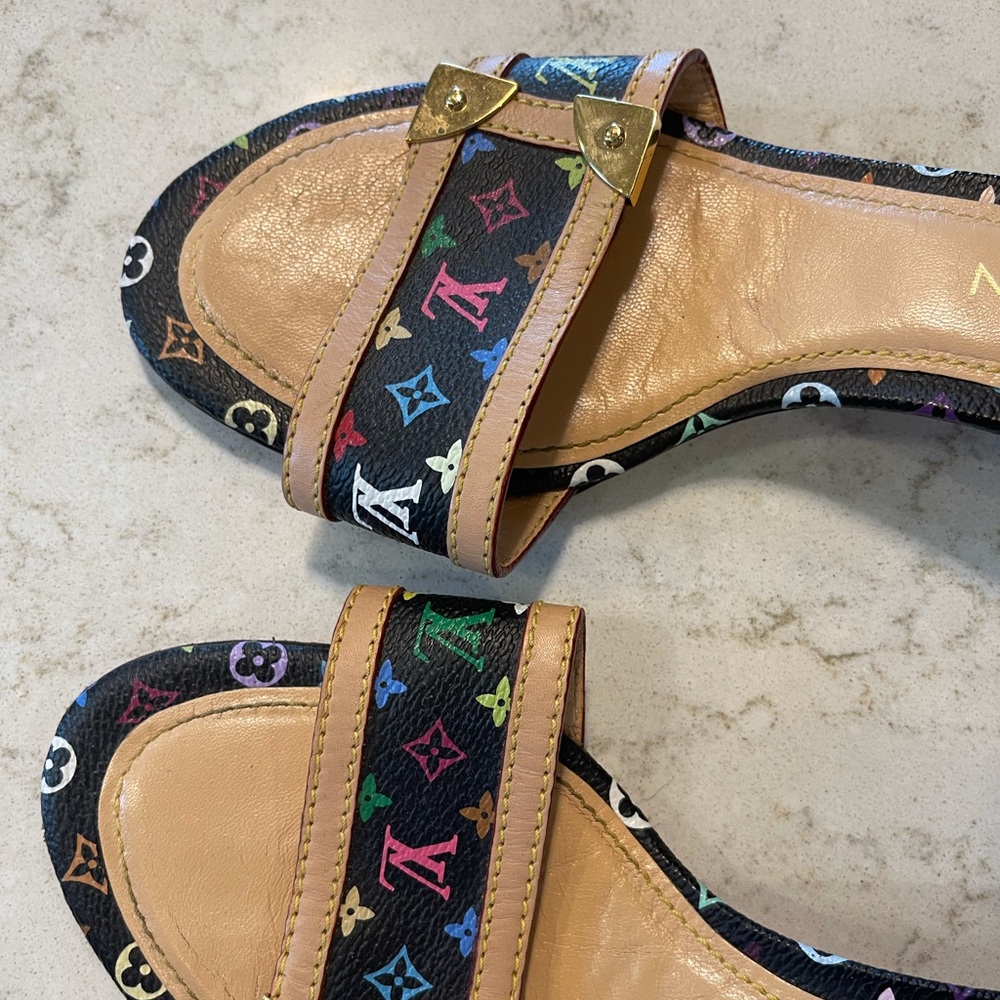 Vintage extraordinary kitten heeled Louis Vuitton